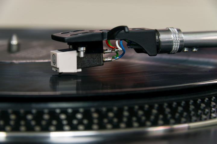 crosley c  review turntable